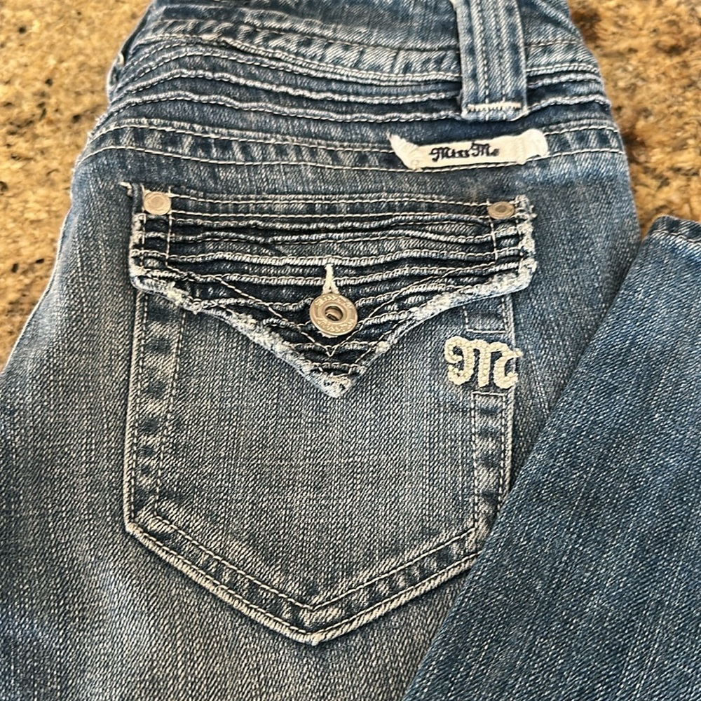 MISS me Cropped Jeans Style JP4442 Color Lakewood Size 27 - Picture 2 of 5